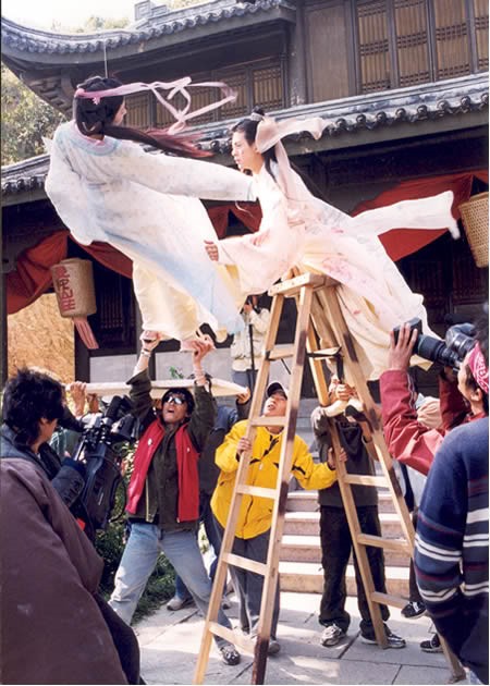 Sự thật khốn khổ trong các cảnh bay lượn, đấu võ trên không phim cổ trang